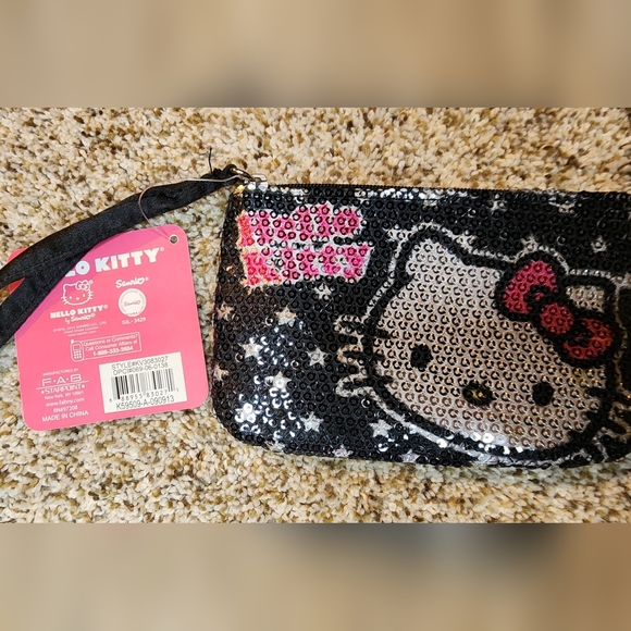 New Authentic Sanrio Hello Kitty Sequin Embellished wristlet change purse - Picture 3 of 6